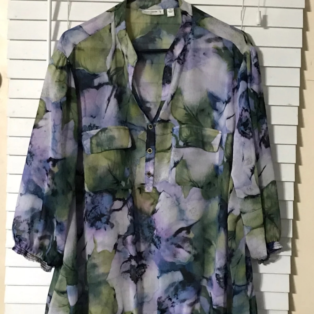 Susan Graver Semi Sheer Top Sz 2x